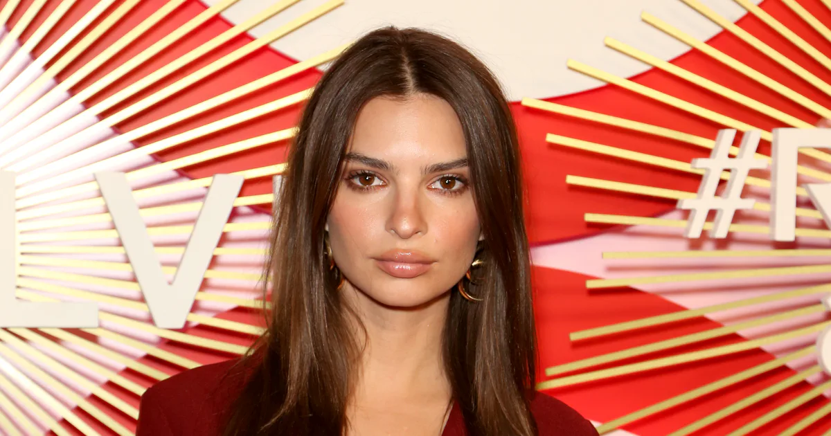 Em Rata Body Emily Ratajkowski’s Inamorata Body Line Is Here — These Are The Pieces ...