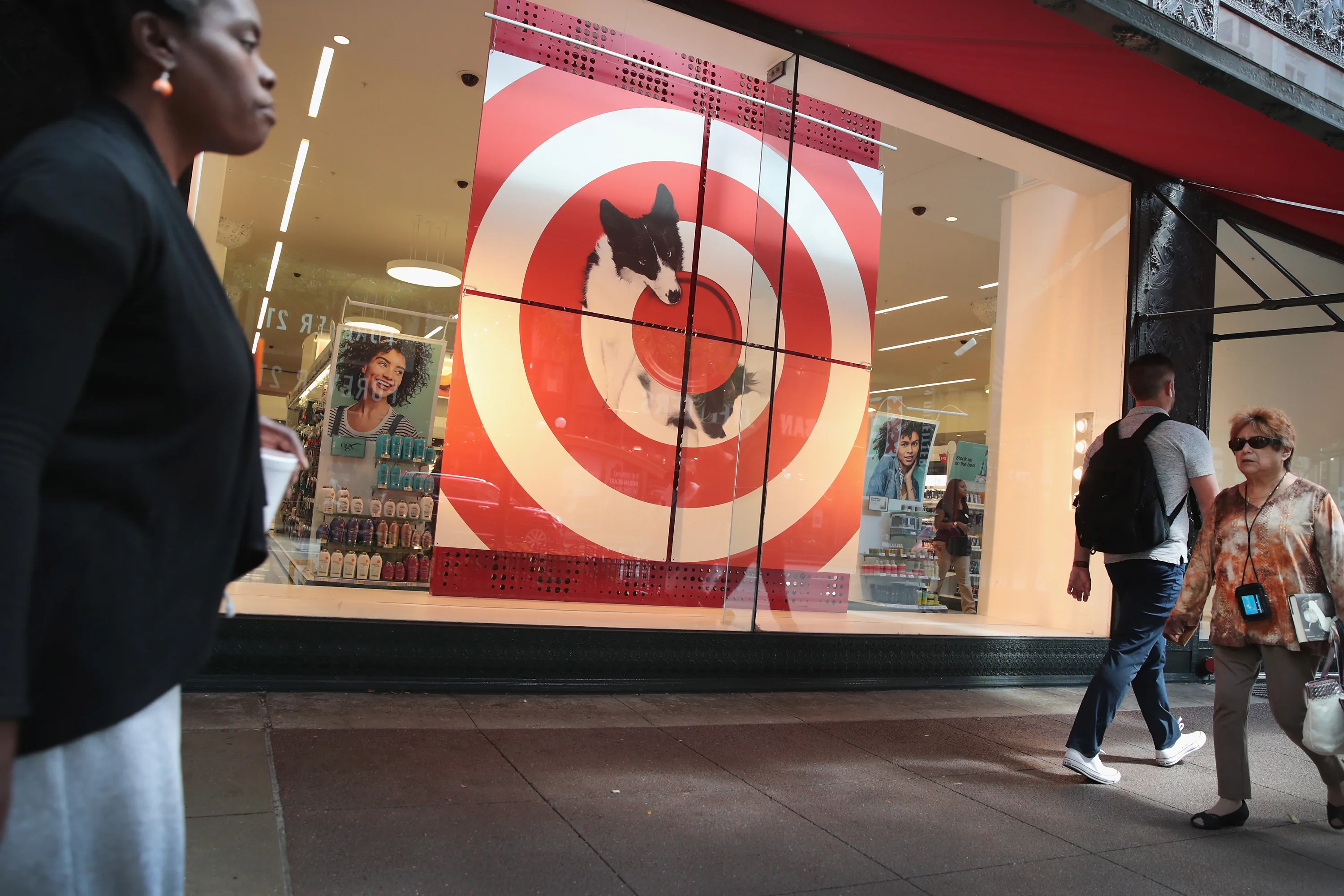 Target & Vineyard Vines Are Dropping A Collaboration In May & The ...