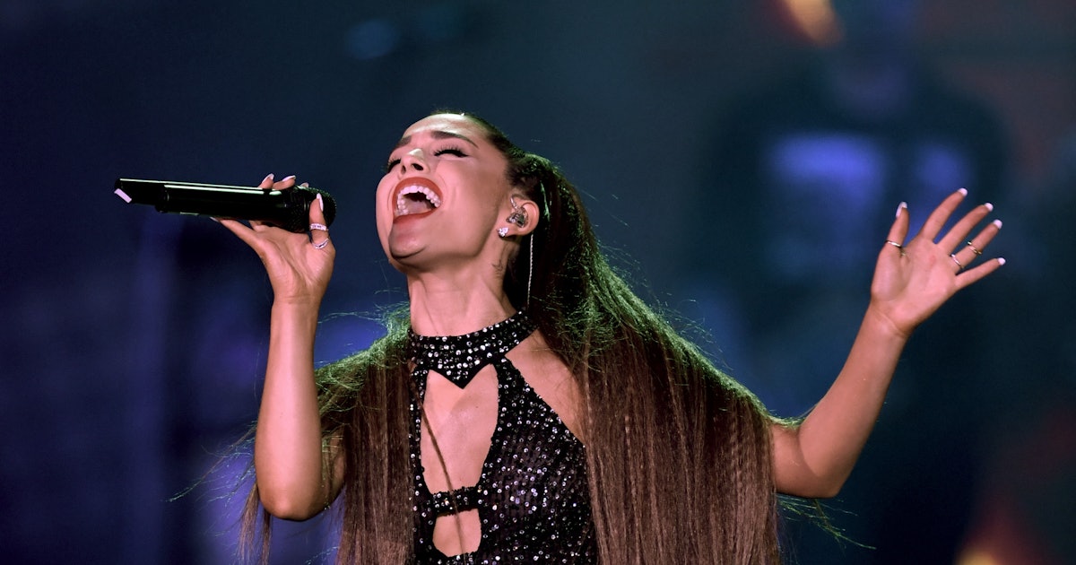 The Lollapalooza 2019 Lineup Has Ariana Grande Headlining