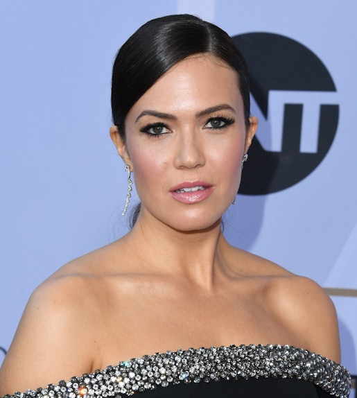 Mandy Moore S New Short Haircut Is The Spring Hair Inspo You Ve
