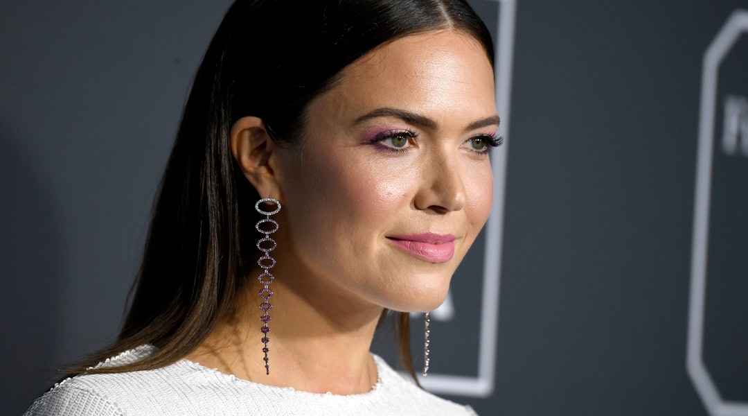 Mandy Moore S Bob Haircut Is The Perfect Look For Spring