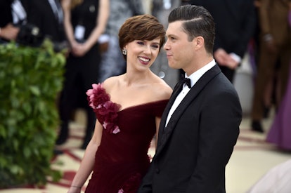 Scarlett Johansson and Colin Jost are married and expecting a baby. Photo via Getty Images