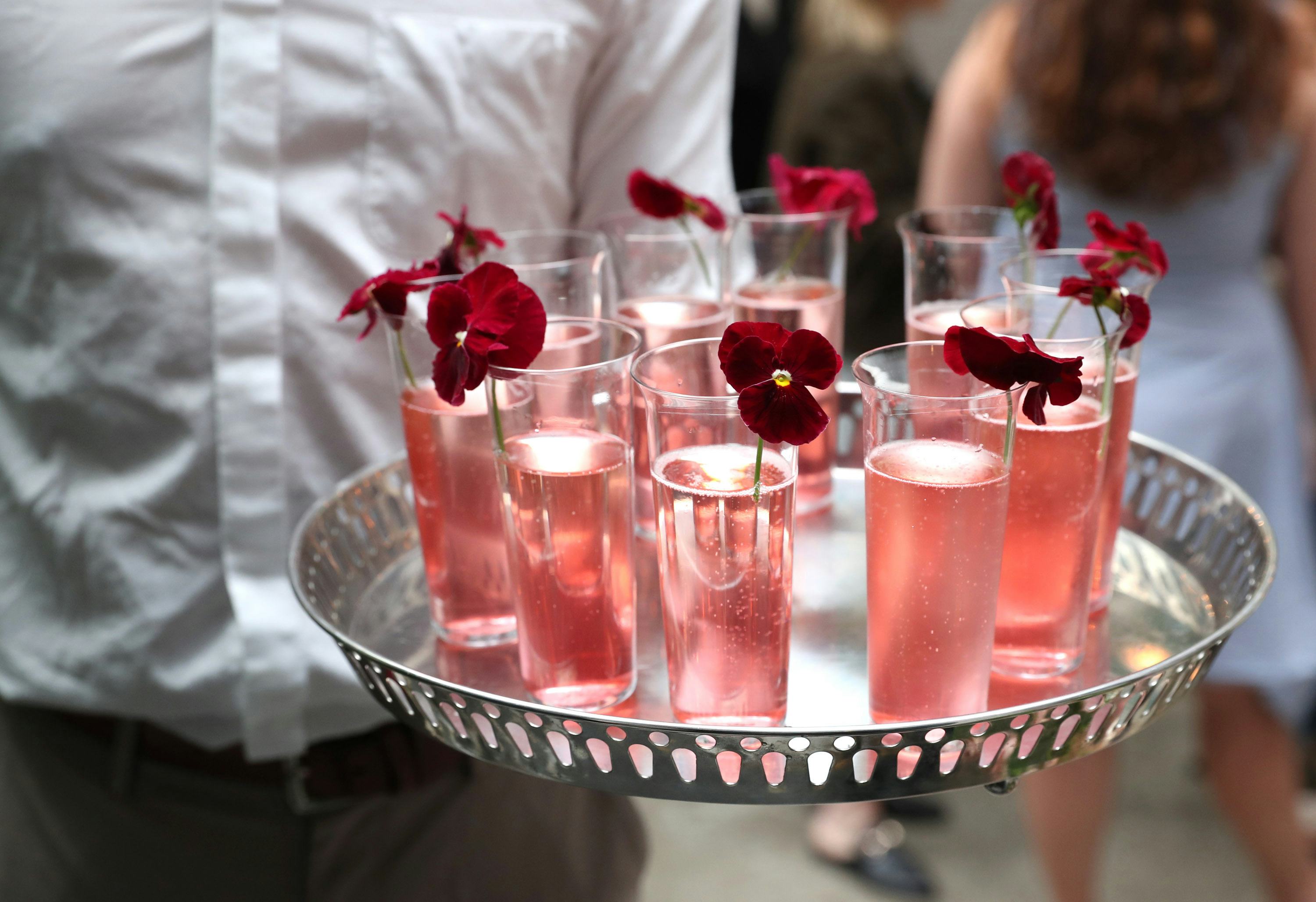 This Is The Best Time Of Day To Drink Alcohol If You Don’t Want A Major