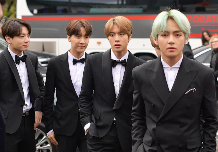 V Bts Introduction BTS' Quotes About V Highlight How Much His Unique Personality Brings To ...