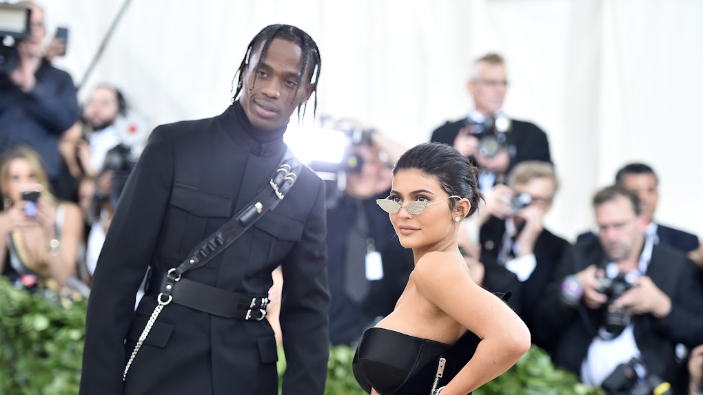 Kylie Jenners Gift For Travis Scotts 28th Birthday Is Worth Over