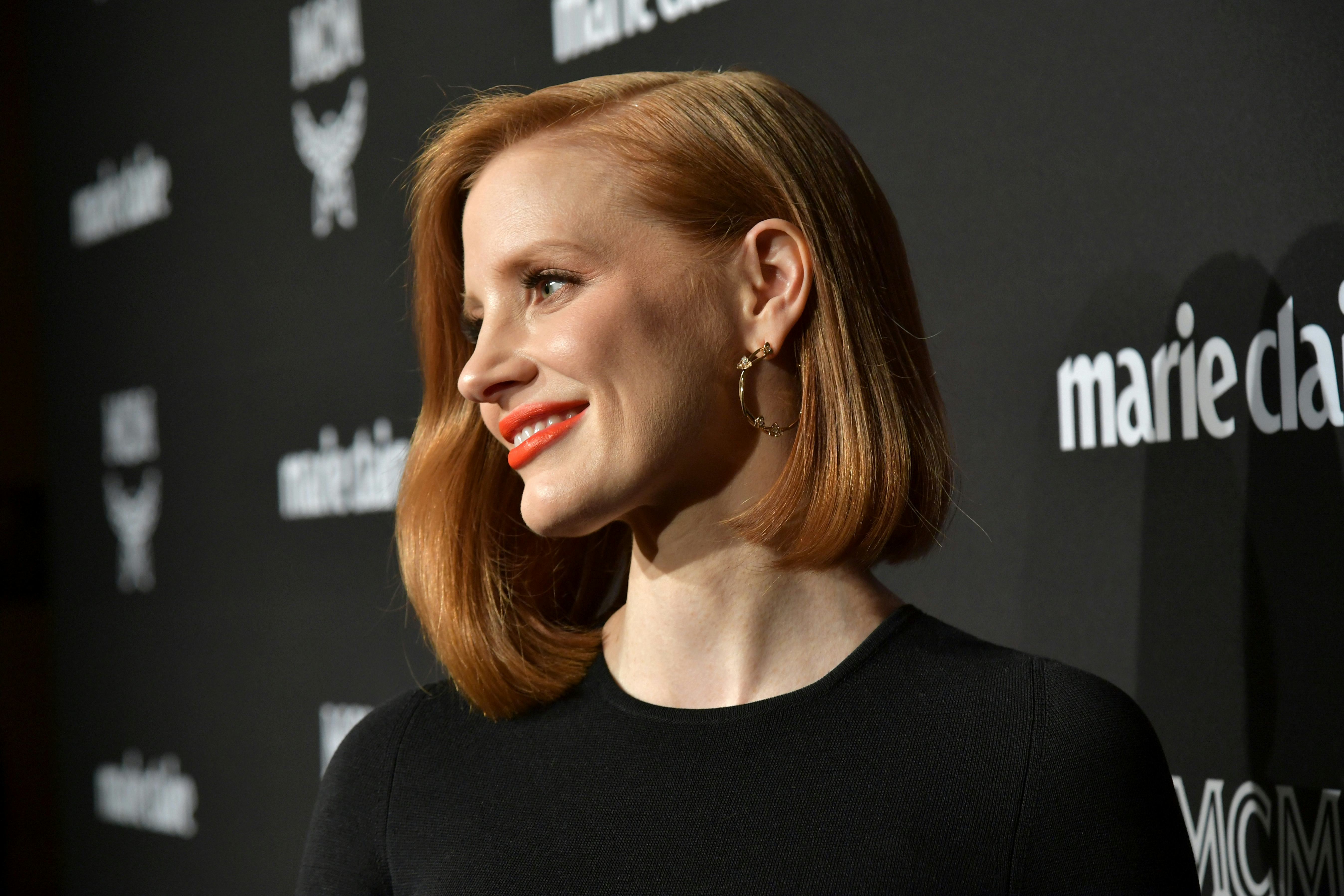 Jessica Chastain S New Bangs Prove Fringe Is Here To Stay