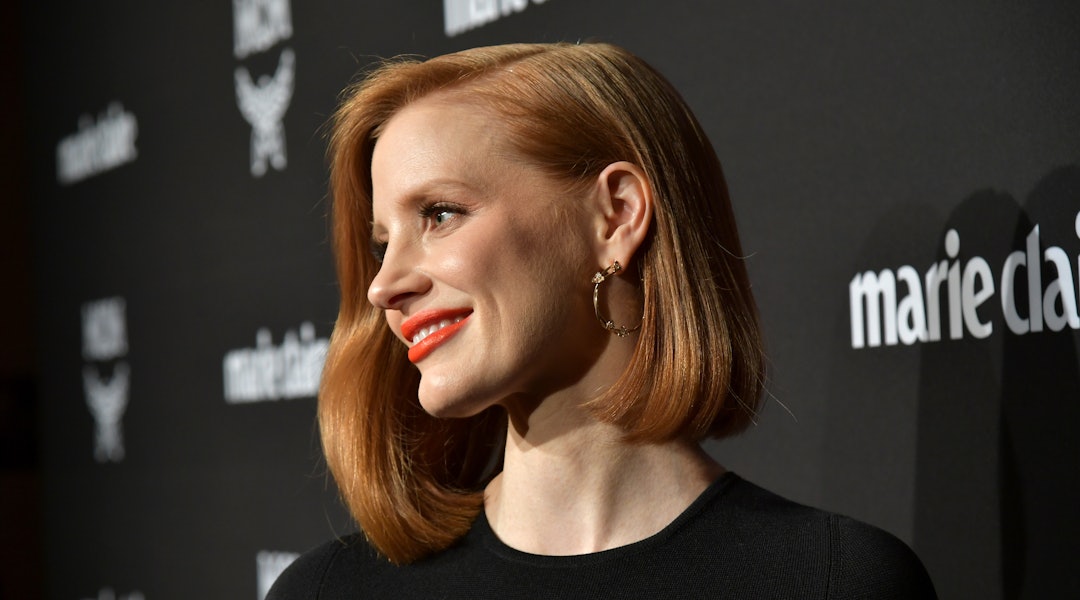 Jessica Chastain S New Bangs Prove Fringe Is Here To Stay