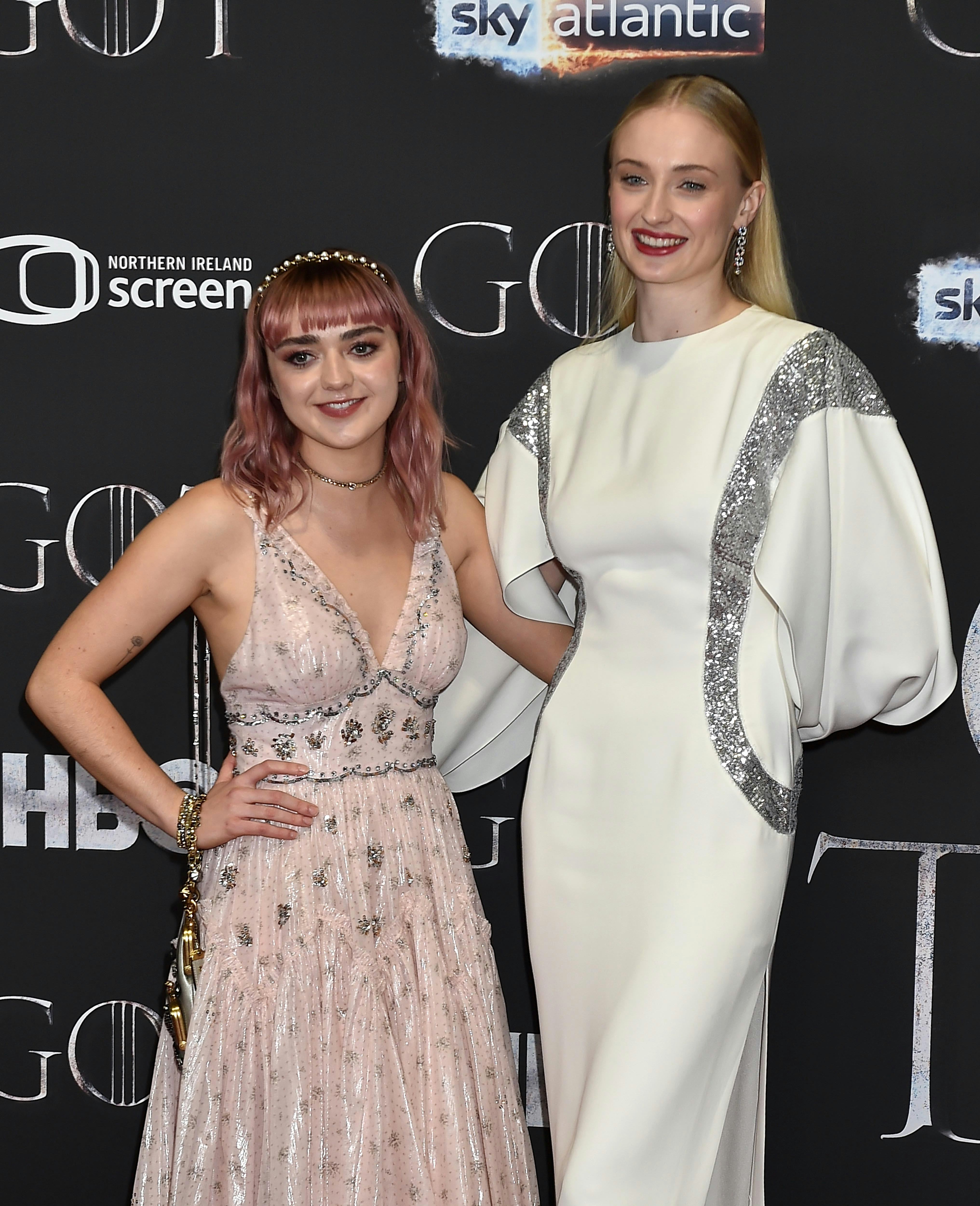 Sophie Turner's Bachelorette Party Included BFF Maisie Williams & A Fun ...