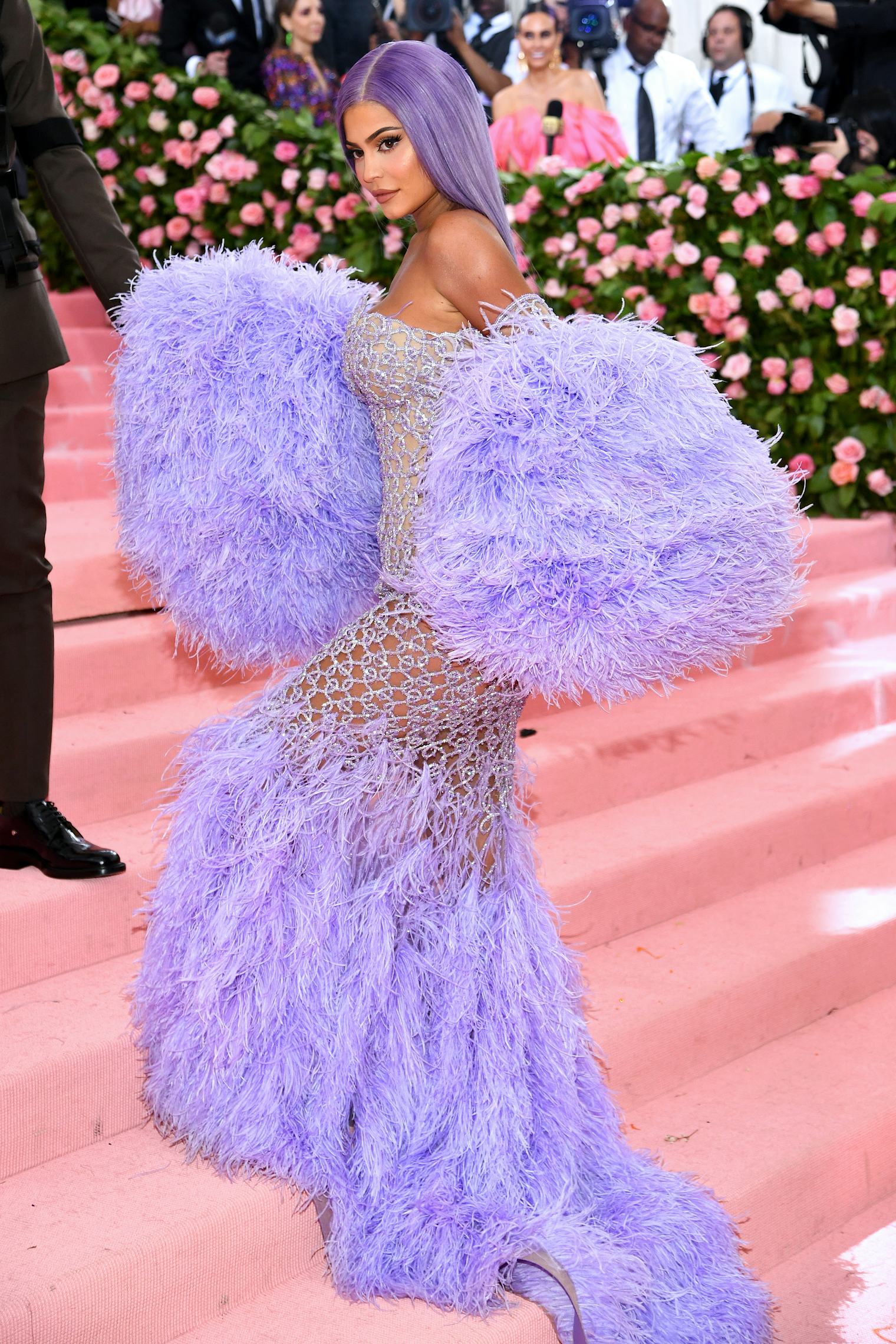 Kylie Jenner's 2019 Met Gala Look Is All Purple From Head To Toe