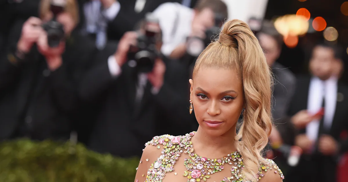 35 Of Beyonce’s Most Stunning Outfits That Would Make Anyone Bow Down ...