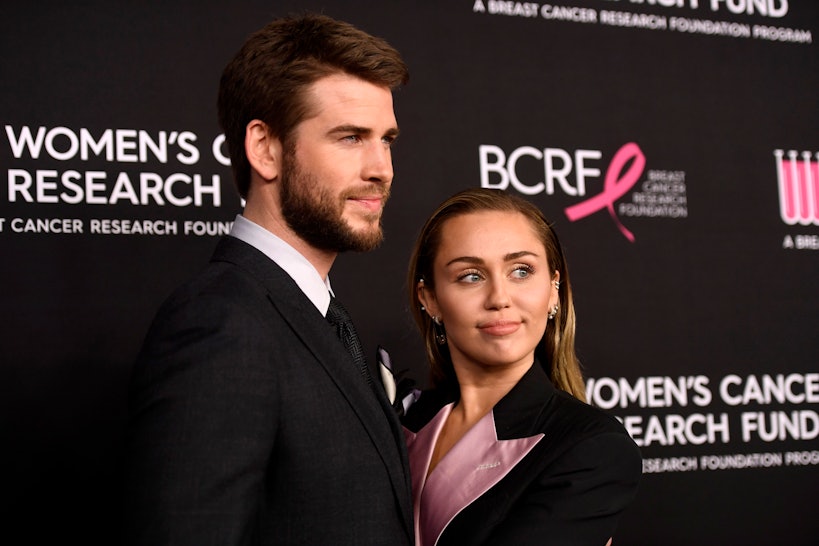 970px x 546px - Clues About Miley Cyrus & Liam Hemsworth's Split That Fans ...