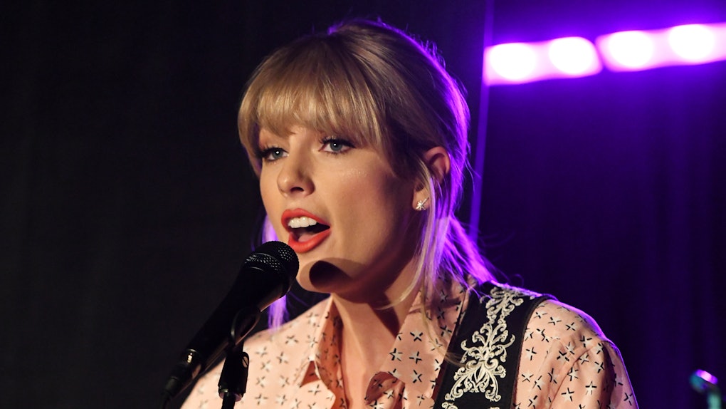 Taylor Swifts Lover Lyrics Are Pretty Much Her Love Letter To Joe Taylor Swifts Lover Lyrics Are Pretty Much Her Love Letter To Joe