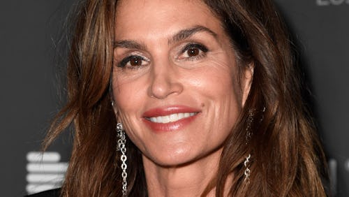 Cindy Crawford's style essentials are items you probably already own. 