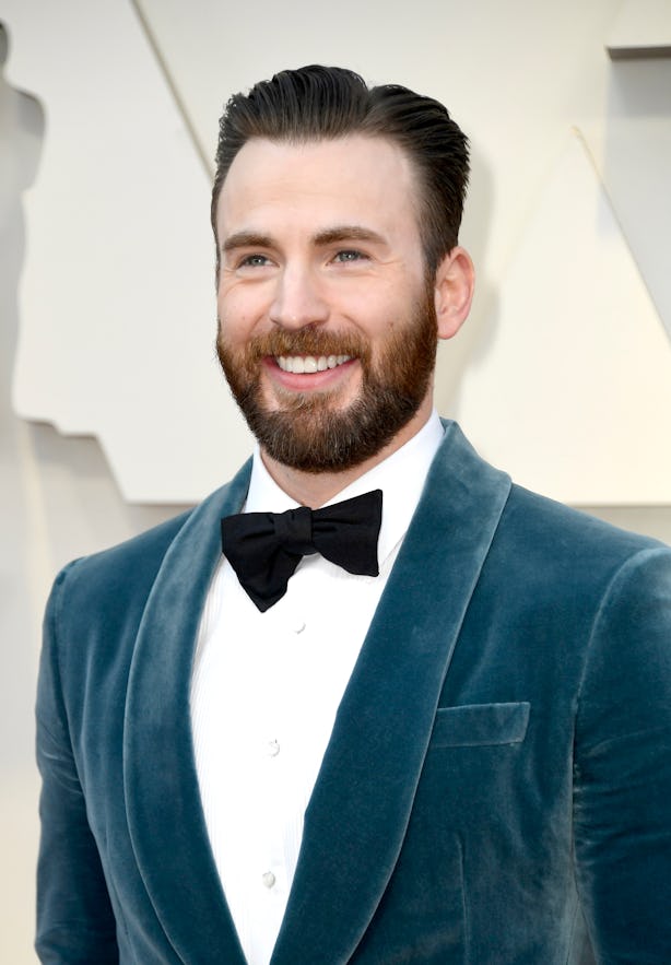 Chris Evans' International Dog Day Photo Will Make You Fall Even More ...