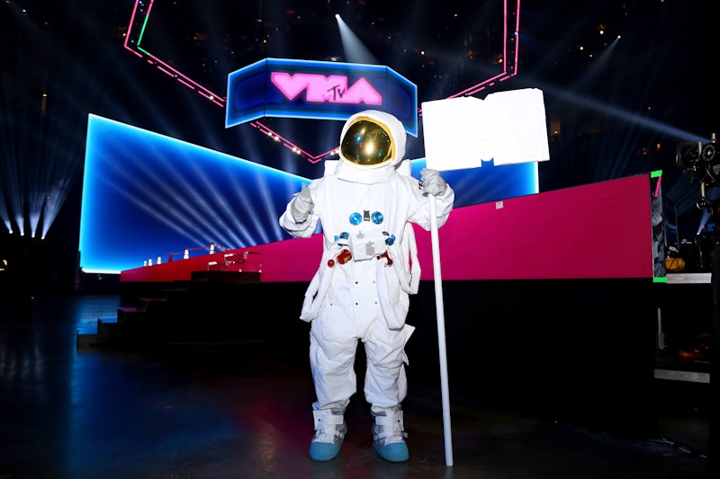How To Stream The Vmas Customize Your Viewing Experience Through Twitter
