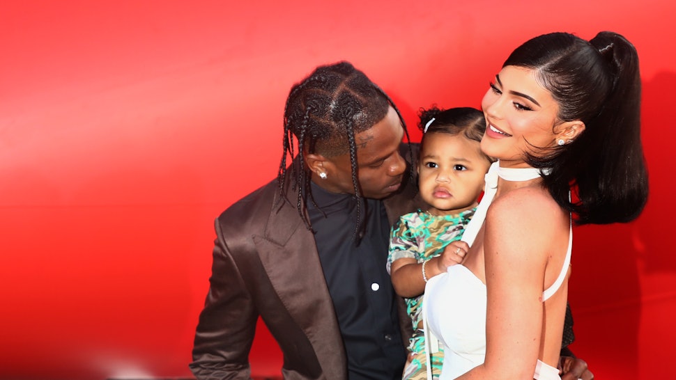 Imagini pentru kylie jenner travis scott baby