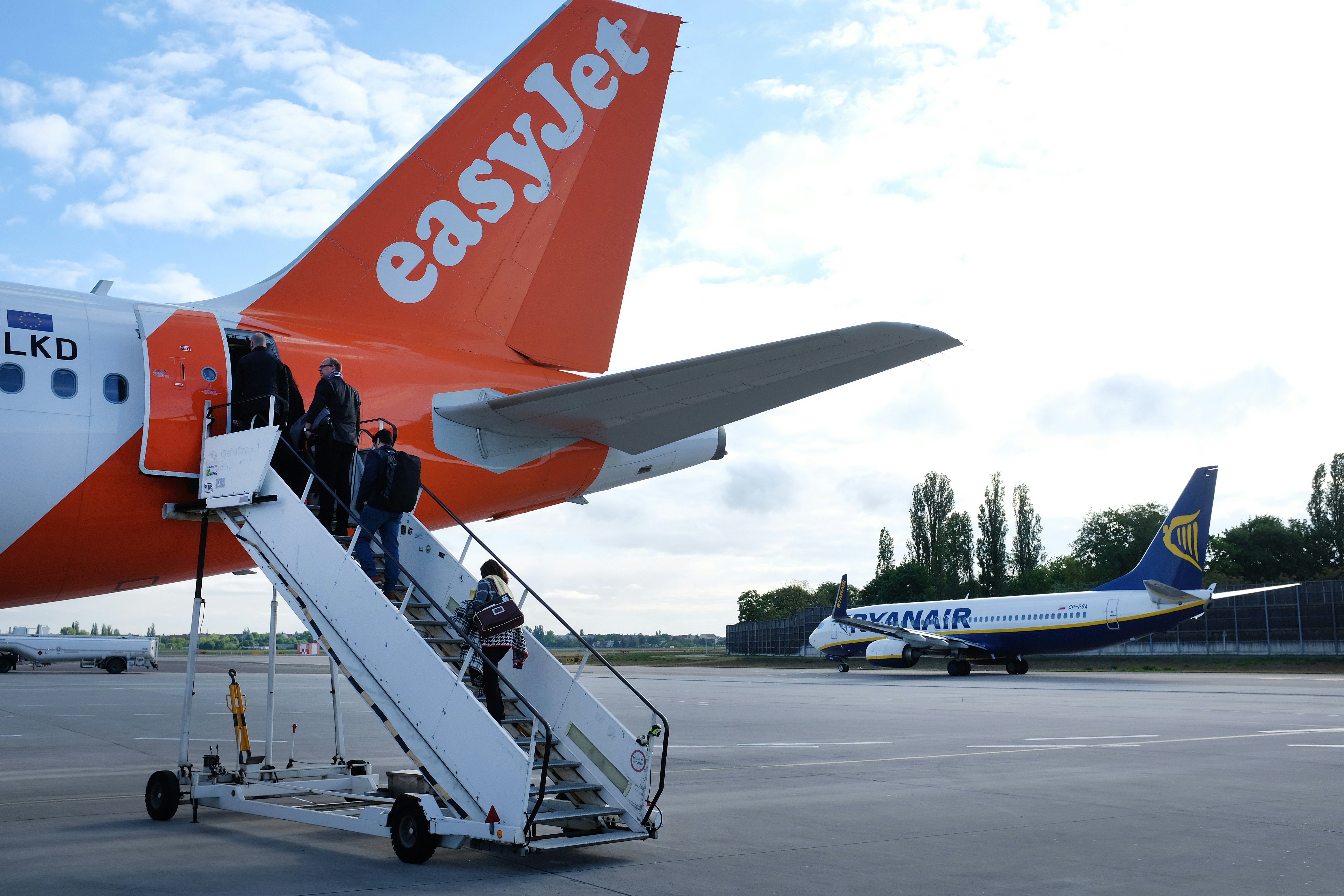 easyjet laptop and hand luggage