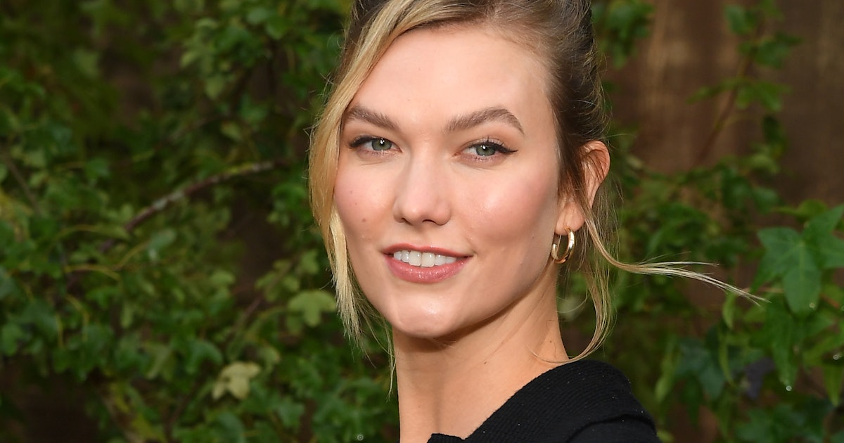 Karlie Kloss New Short Bob Haircut Is One Of Fall S Trendiest Cuts