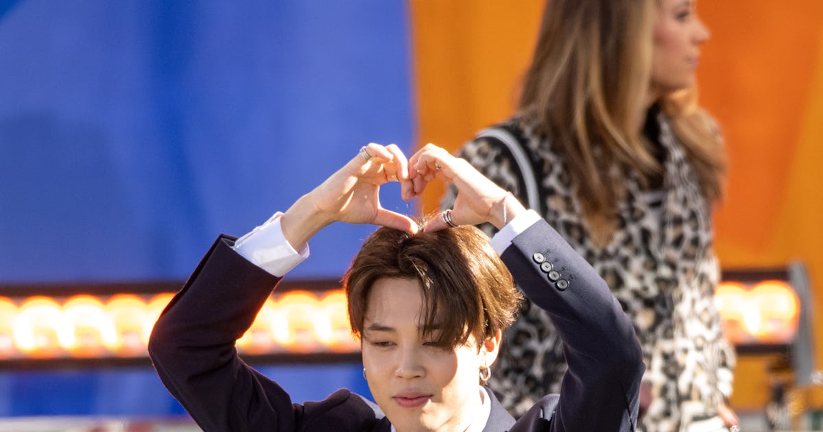 This Video Of BTS' Jimin Dancing The "Chicken Noodle Soup" Is So Cute