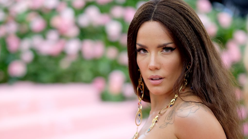 14 Halsey Lyrics About Love That Show You Re Not The Only One Who S Bad At Love 14 Halsey Lyrics About Love That Show You Re Not The Only One Who S Bad At Love