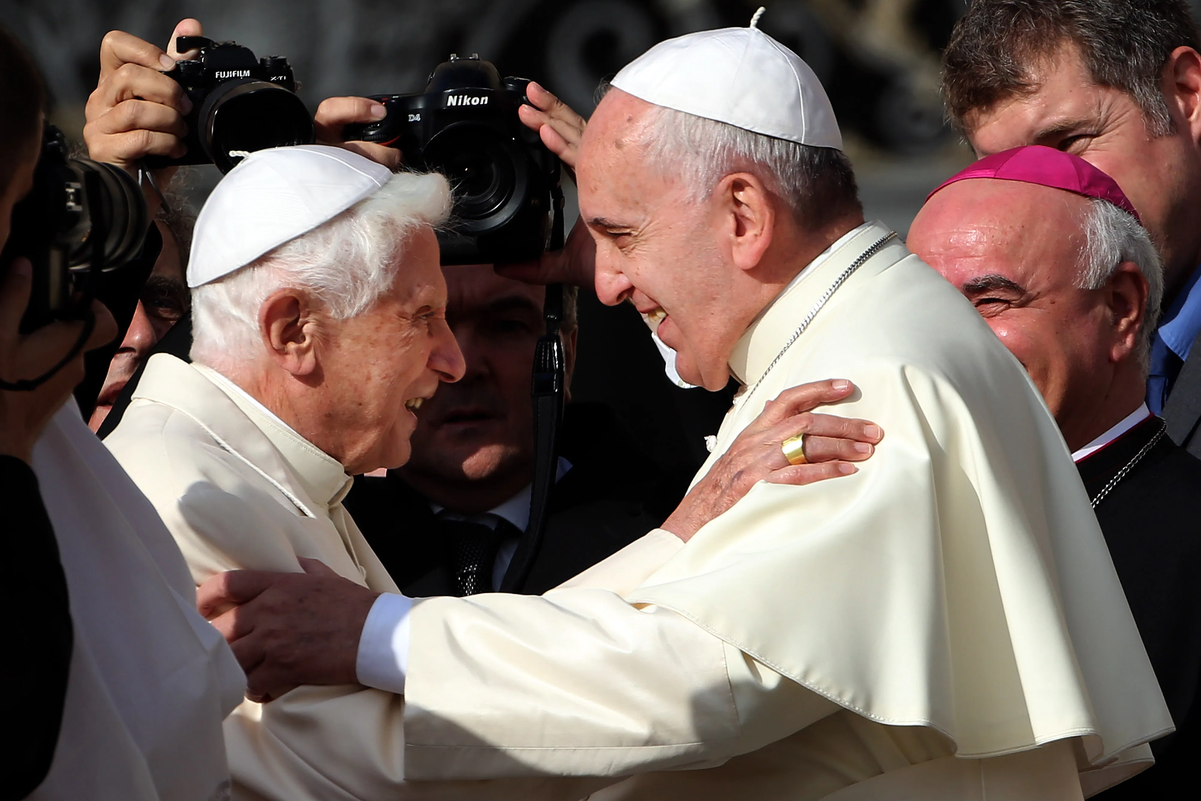Netflix's 'The Two Popes' Trailer Shows 2 Pontiffs Are Better Than 1