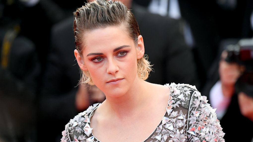 Kristen Stewart S New Short Haircut Is Part Blonde Part Brunette