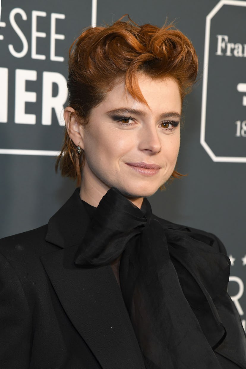 Jessie Buckley at the 2020 Critics' Choice Awards is one of the best beauty looks