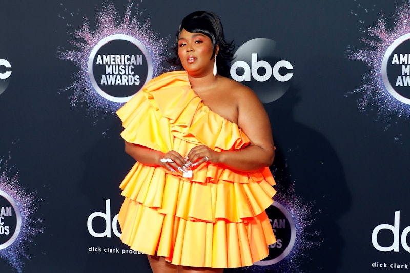 Lizzo Revealed What’s In Her Tiny Purse