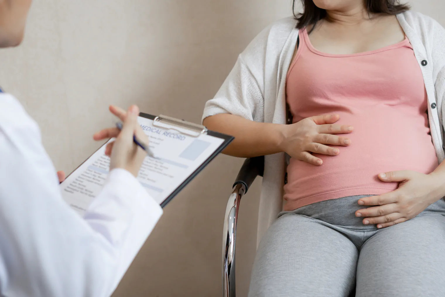 Can Your Mucus Plug Regenerate Here s What The Experts Have To Say can-your-mucus-plug-regenerate-here-s-what-the-experts-have-to-say