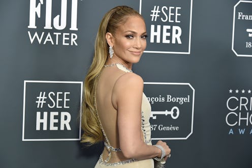 Jennifer Lopez's new ombré french manicure