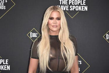Khloé Kardashian & True Had A Cute Selfie Photo Session