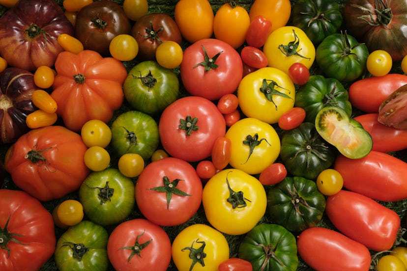 A display of tomatoes. MSG is found in high amounts in tomatoes. 