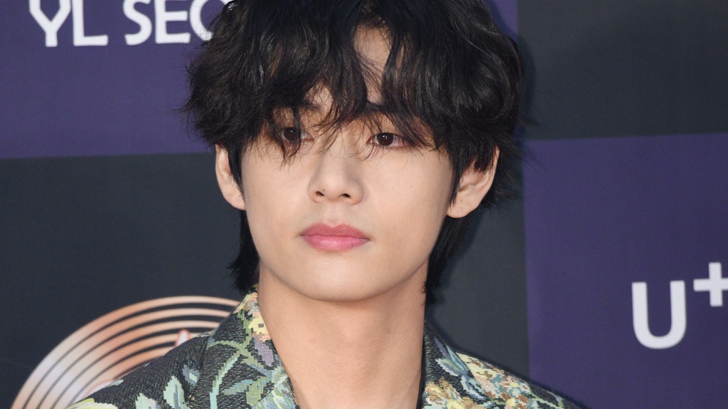 Hasil gambar untuk bts v 2020