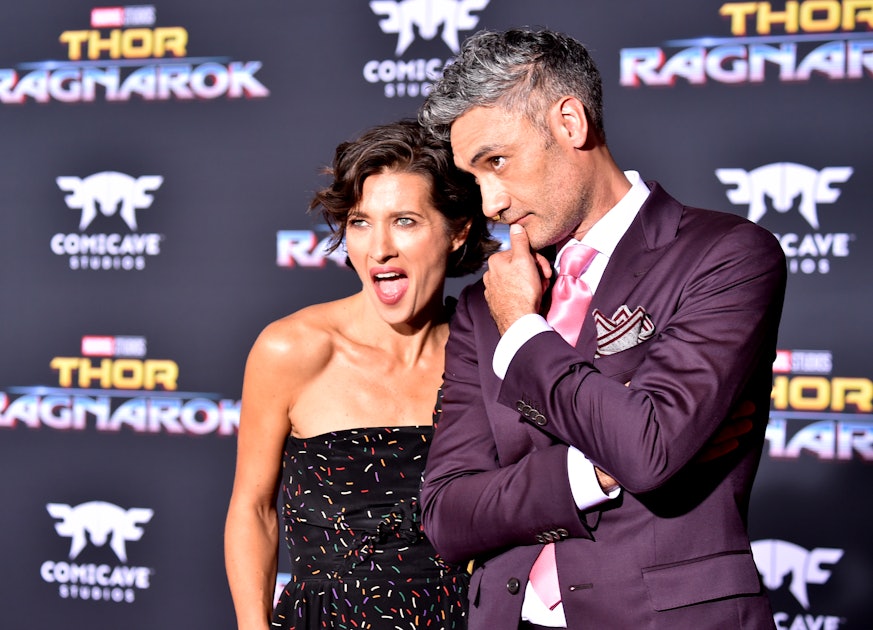 Taika Waititi S Wife Chelsea Winstanley Could Win A Golden Globe This Year