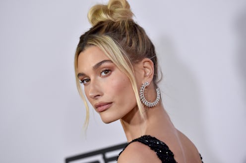 Hailey Baldwin's red lipstick and matching shoes nailed monochromatic style.