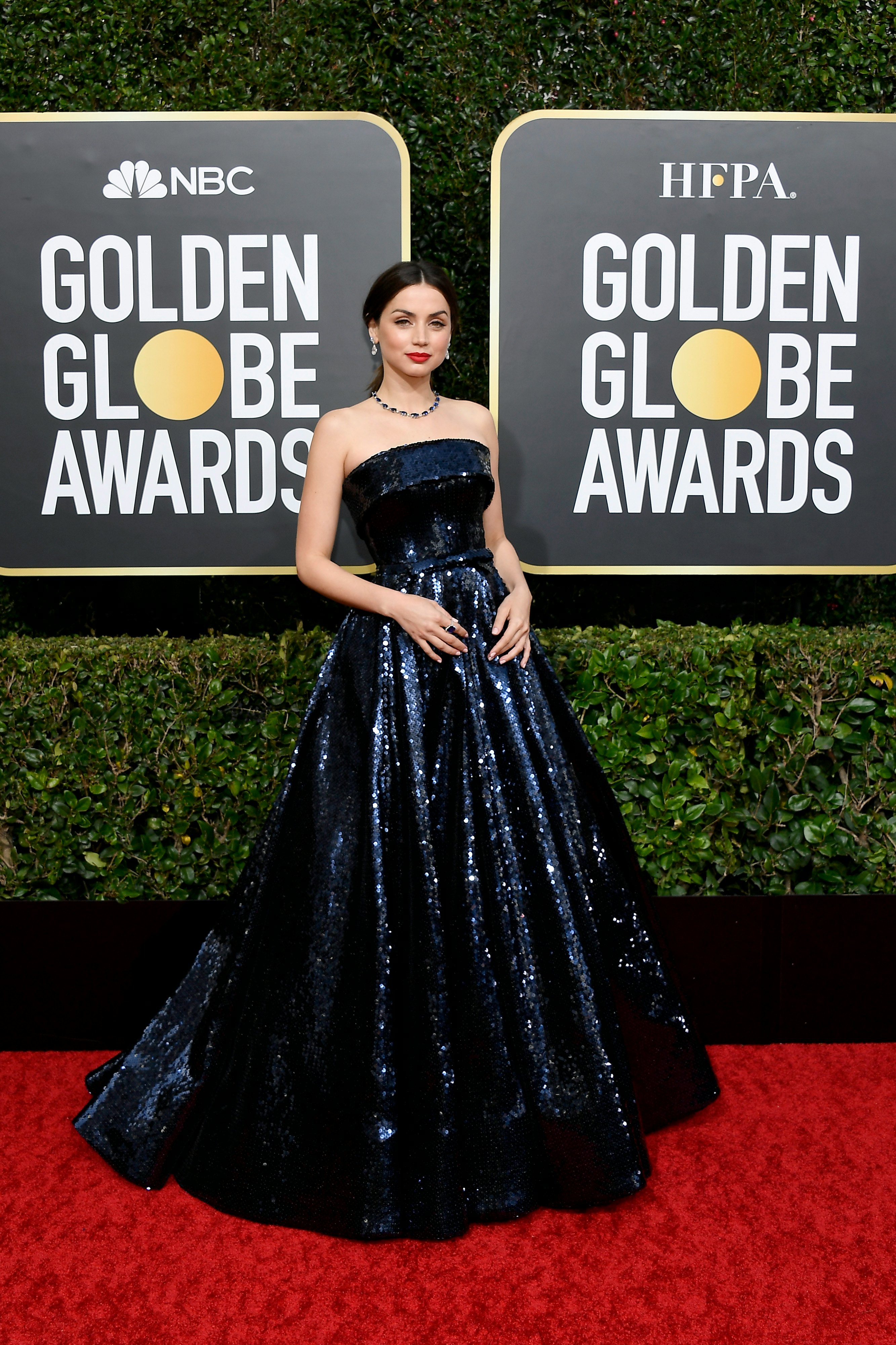 golden globe black dresses