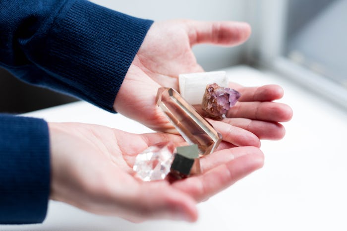 Using crystals to help with pregnancy nausea can be a holistic approach to healing.