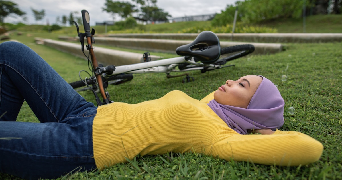 How Often Should You Take A Rest Day? It Goes Beyond Workouts, Fitness Pros Say