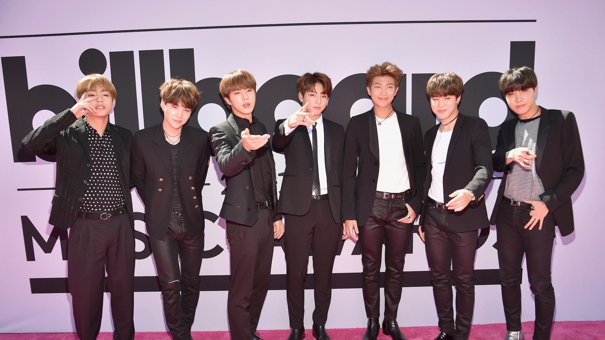 20 Tweets About BTS' 2020 BBMAs Top Group Snub That Capture ARMYs