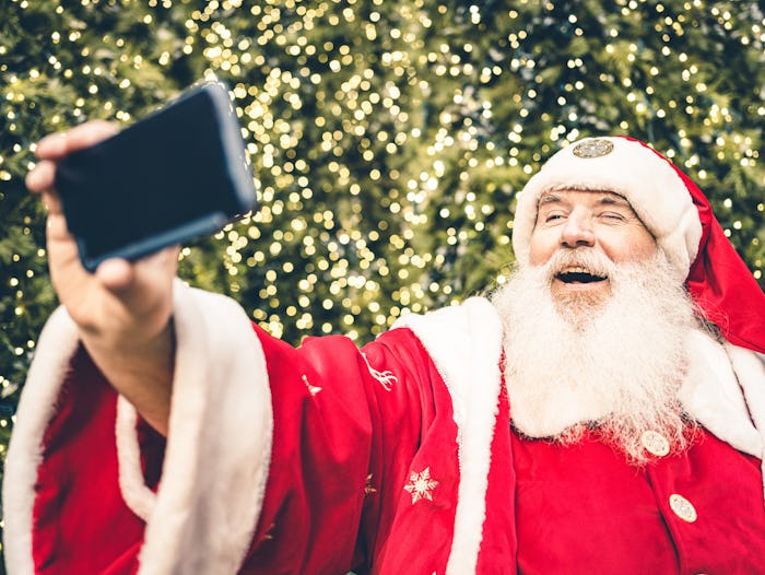Carter's is giving away free personalized video messages from Santa in hopes of brightening children...