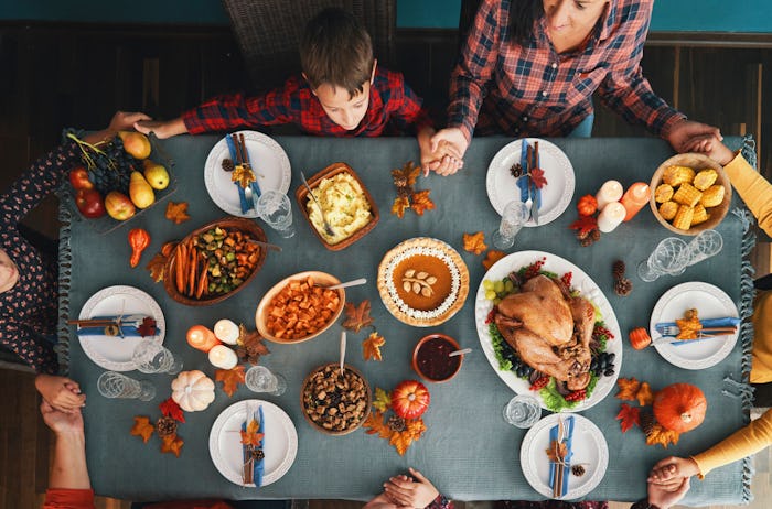 thanksgiving table