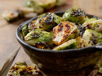 Eating in brussels sprouts in winter is nourishing. 