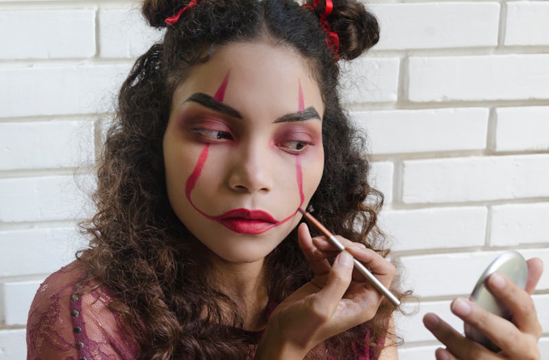 Creepy Alice in Wonderland makeup  Wonderland makeup, Alice in wonderland  makeup, Alice halloween