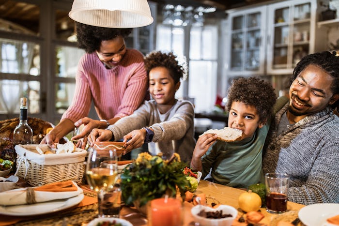 family eating thanksgiving dinner