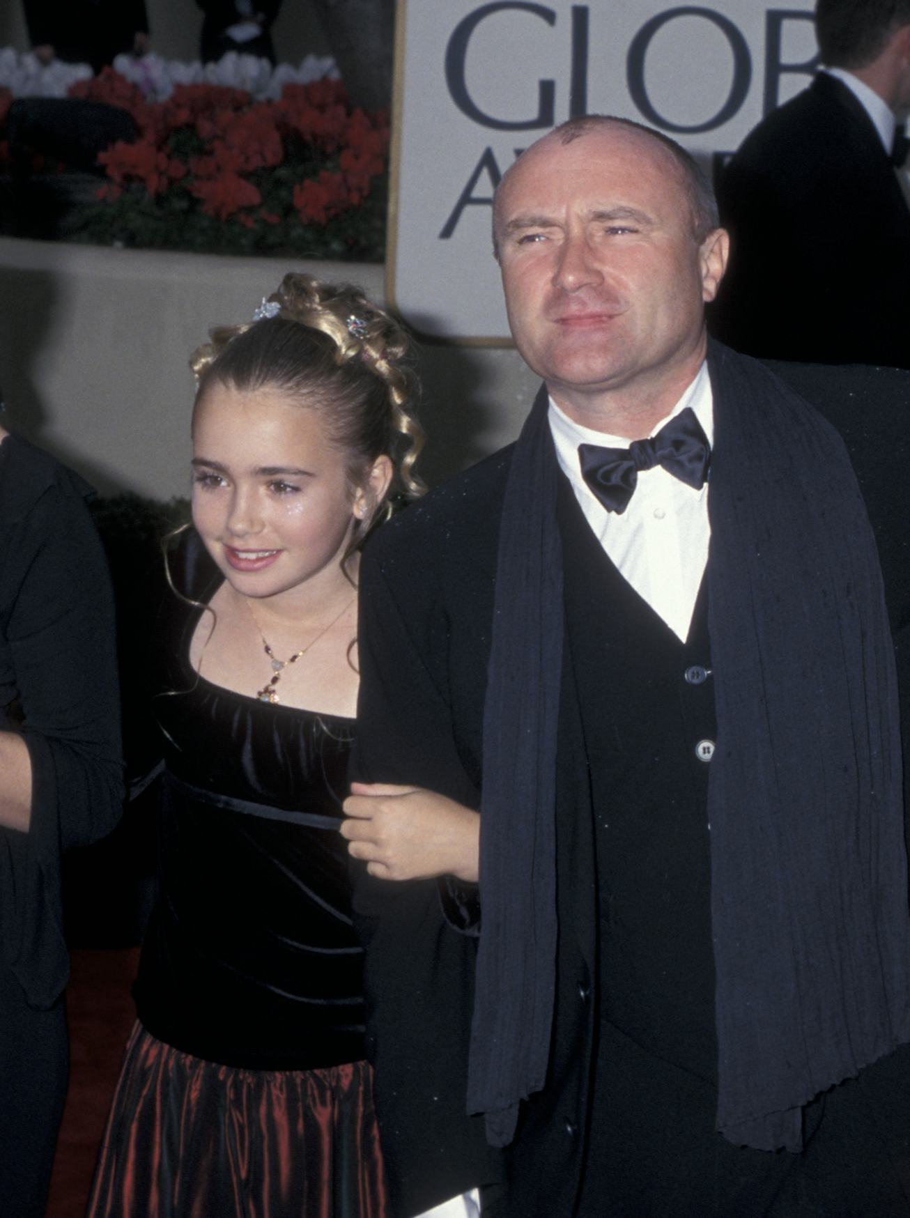 Lily Collins at the 2000 Golden Globes.