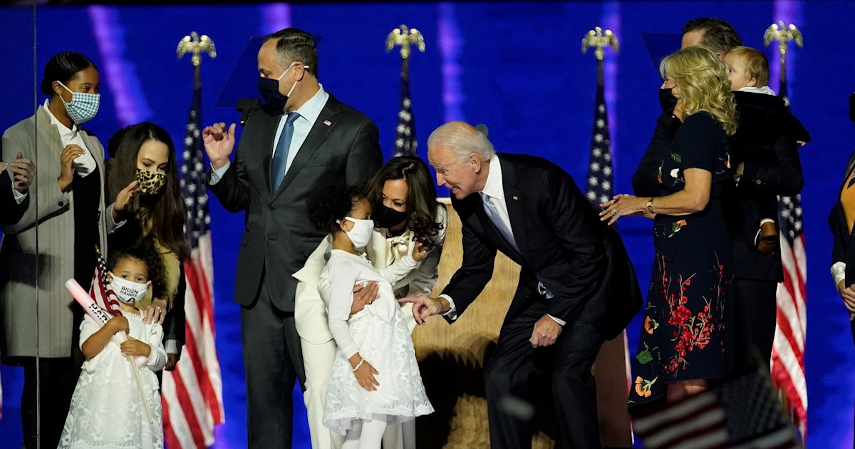 Kamala Harris' Great Niece Believes She's President