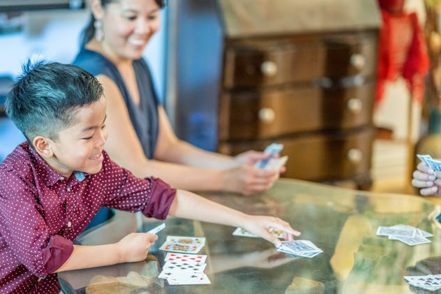 One game families can play on Thanksgiving doesn't require much is Go Fish.