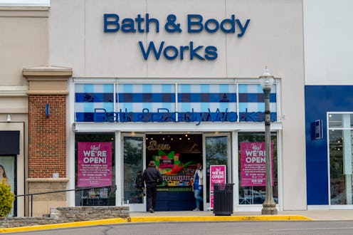 Bath & Body Works' holiday collection has arrived.