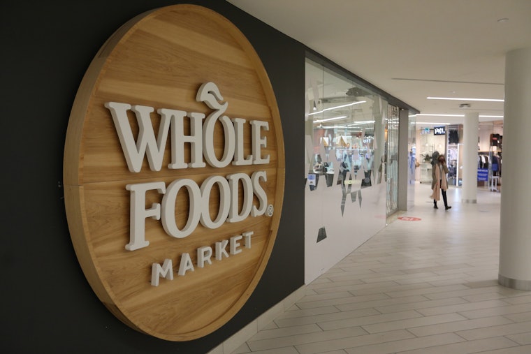 Is Whole Foods Open Thanksgiving 2021?