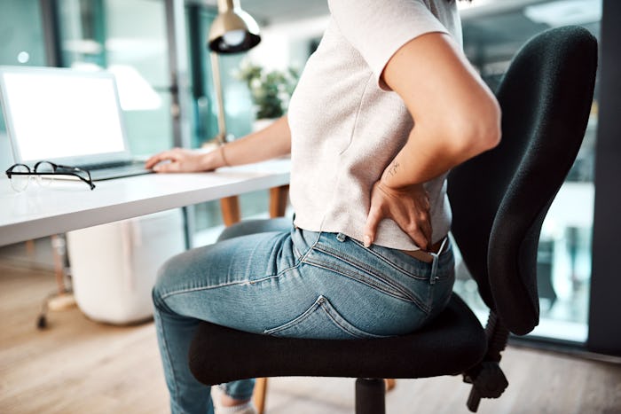 Woman with pain in the butt after giving birth